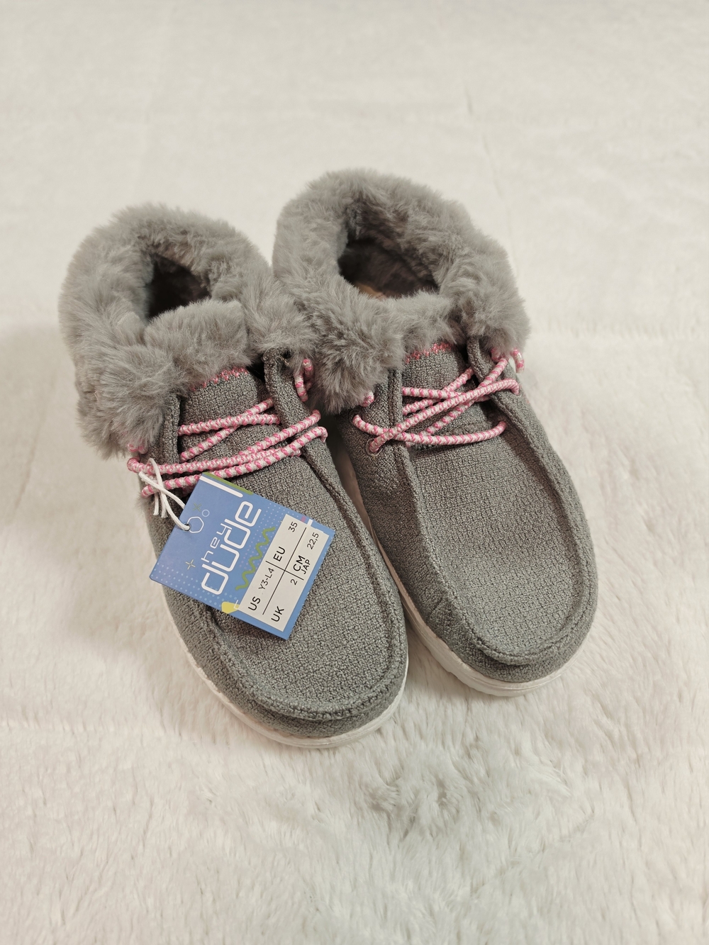 Hey Dude Kids Grey Faux-Fur Lined Slip-Ons with Pink Laces Youth3-Ladies4